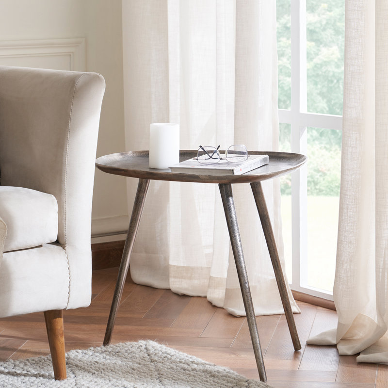 Table de bout en métal artisanale Endsley, Argent antique, H 20,5 po x l 16 po x P 13,5 po