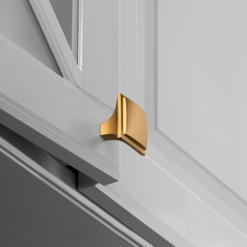 Beaulieu Square Knob, Brushed Brass, 1.18" H x 1.17" W x 1.17" D