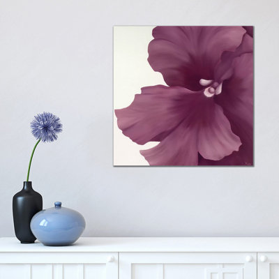 Violet Flower I by Yvonne Poelstra-Holzhaus - Wrapped Canvas Gallery-Wrapped Canvas Giclée
