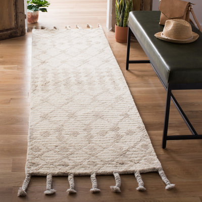 Aitkin Hand Tufted Wool Southwestern Rug