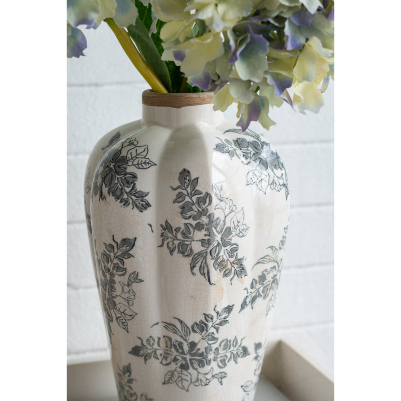 Dégradé en céramique avec motif floral, 13.6" H x 8.1" W x 8.1" D