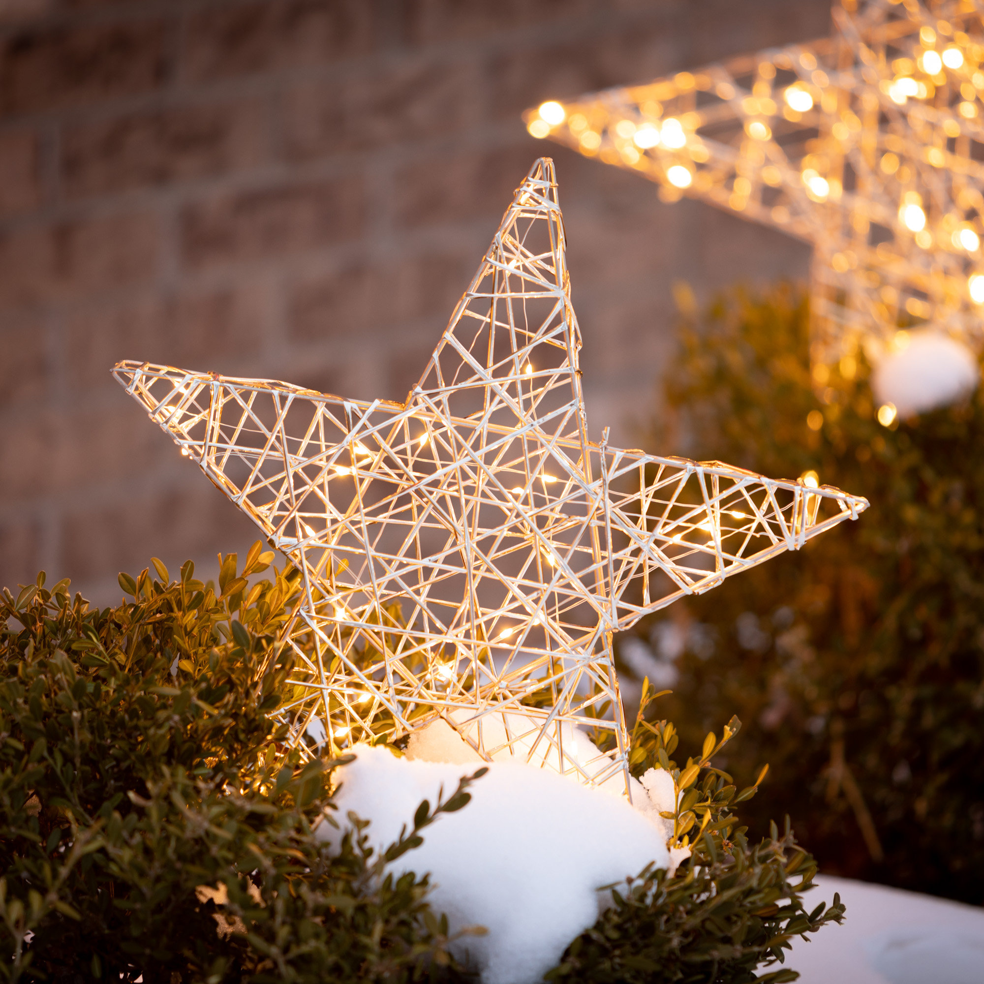 Maison De Noel Metal Outdoor Christmas Decoration, Gold