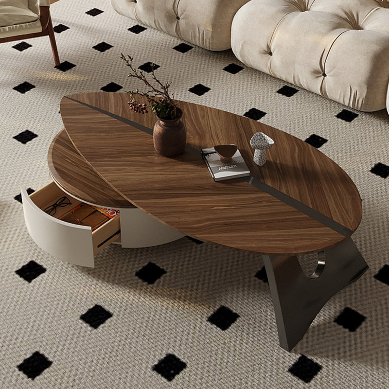 Table basse en noyer massif