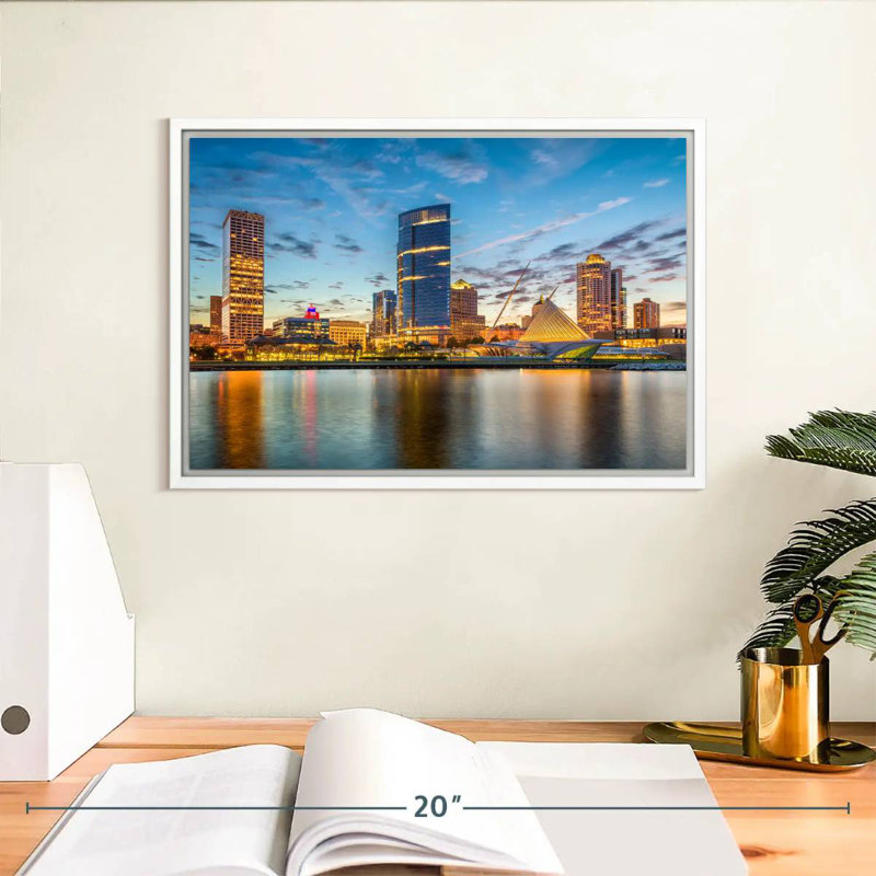 Milwaukee Cityscape, Cadre flottant blanc, 13 po x 9 po