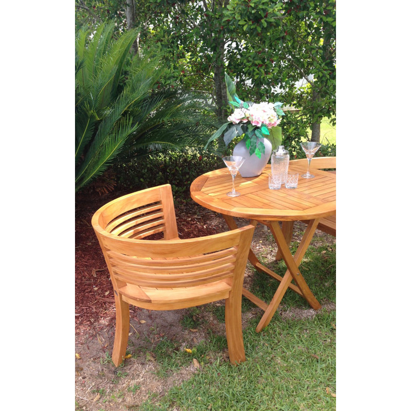 Half Moon Outdoor Lounge Chair