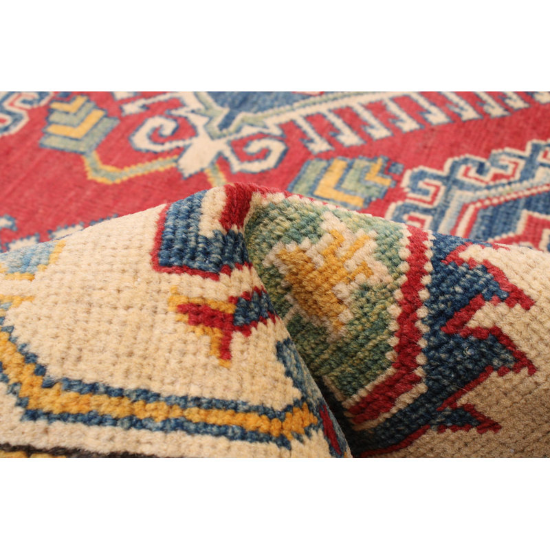 Tapis rouge Finest Ghazni 6 pi 7 po x 9 pi 10 po