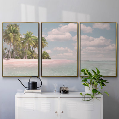 Pind sable et palmiers encadrés sur toile, 3 pièces
