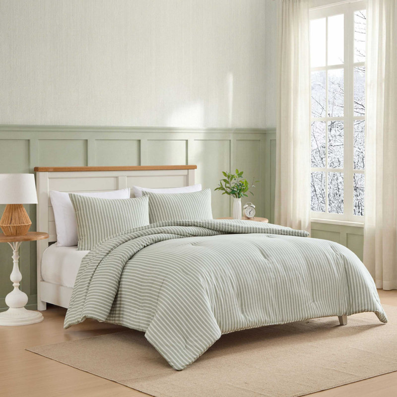 Ensemble d'édredon réversible en flanelle de coton Laura Ashley Mulholland, King Comforter + 2 King Shams, Green Striped
