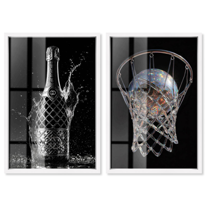 Crystal Splash Set Fashion Shadowbox Print par Art Remedy, H 56 po x l 76 po, Blanc