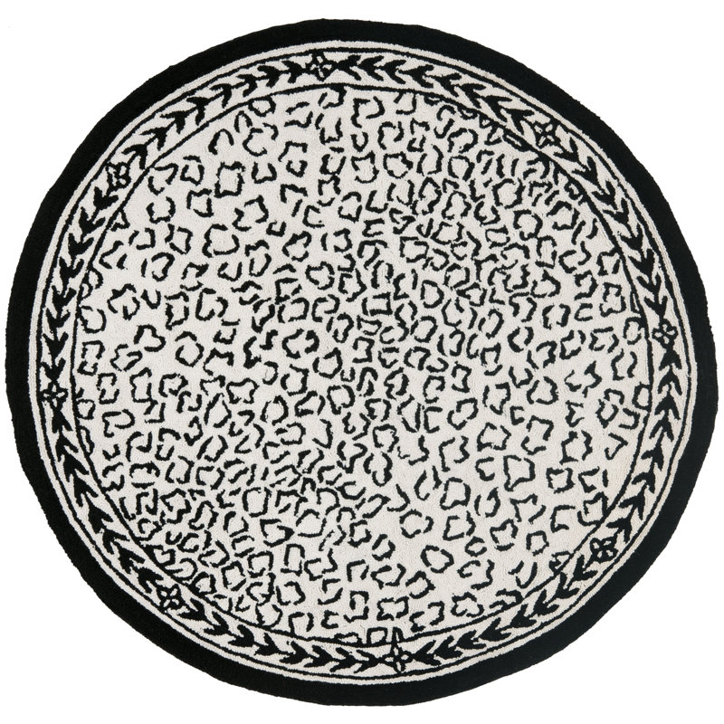 Chelsea Hand Hooked Wool Animal Print Rug, Round 4'