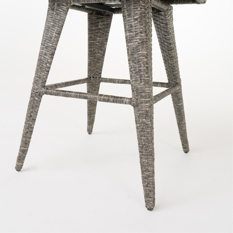 Tabouret de bar pivotant extérieur en osier 30 po avec coussin résistant à l'eau, mélange de noir et de gris foncé