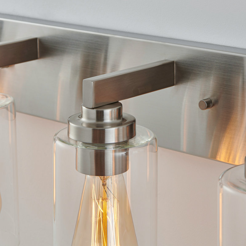 Éclairage de meuble-lavabo transitionnel à intensité variable, Nickel brossé, 3 lumières, 20,5 po de largeur
