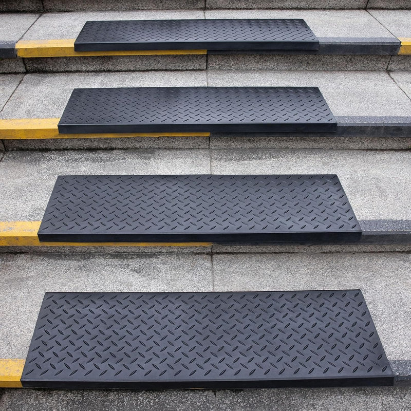 Black Non Slip Rubber Stair Treads for Outdoor Steps