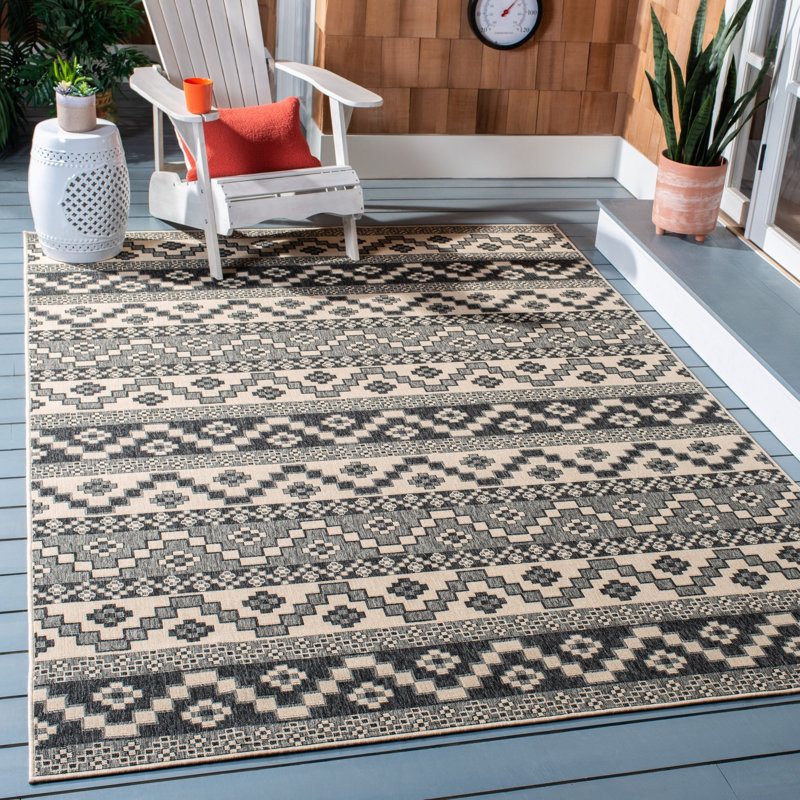 Northpoint Veranda Geometric Indoor/Outdoor Area Rug, Rectangle 5'3" x 7'7"
