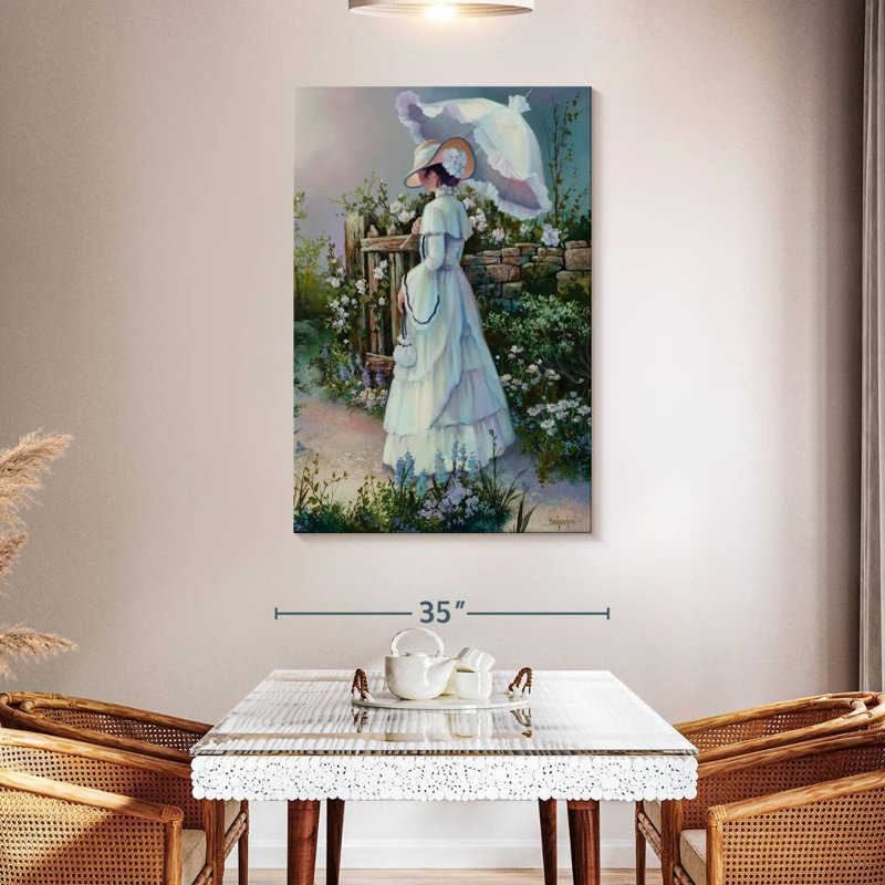 Leisha Lady Victoria, 48" H x 32" W