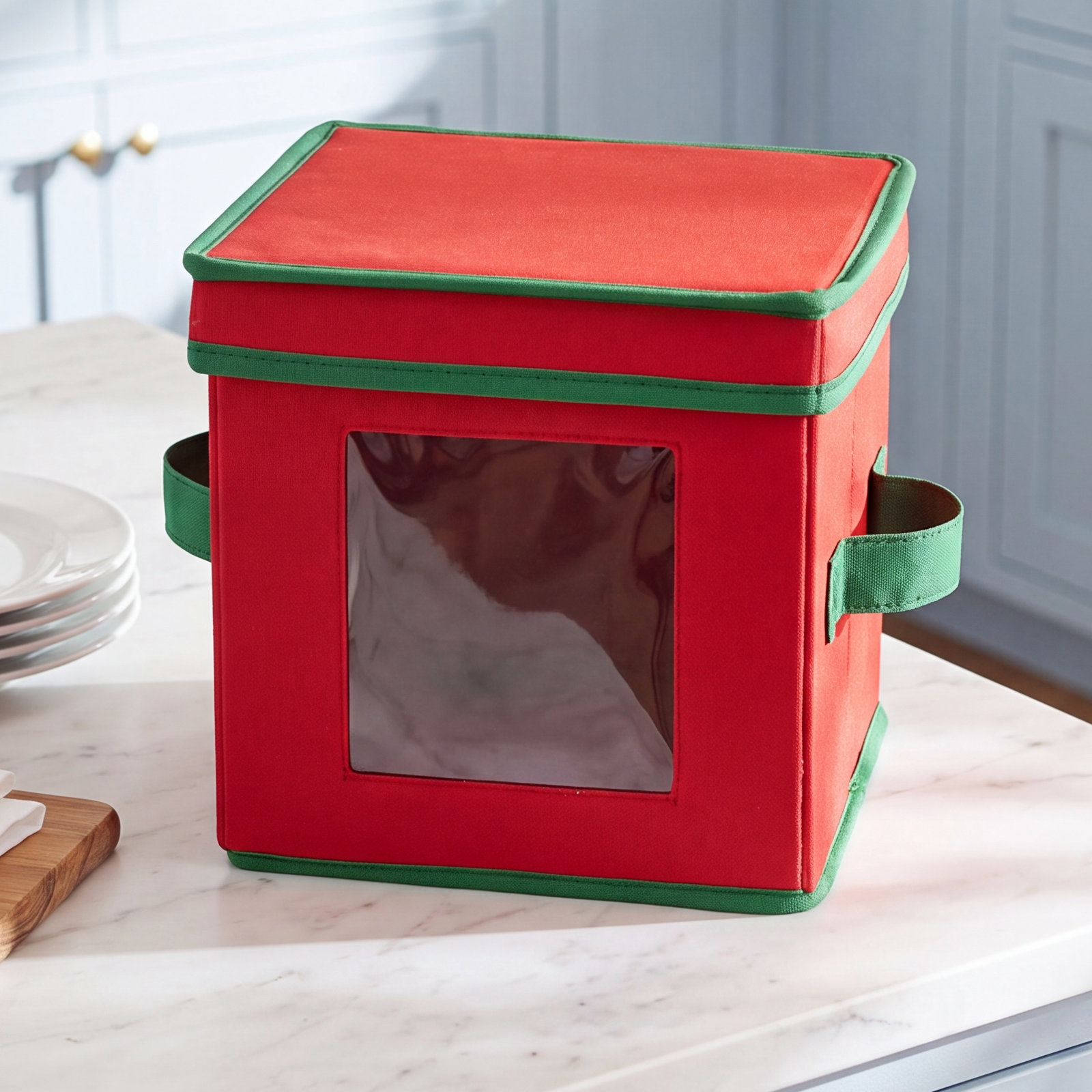 Farris Holiday Saucer Storage