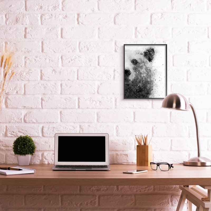 «Forest Bear Watercolor Wild Animal Black White» par Daphne Polselli - impression d'art graphique, H 20 po x l 16 po