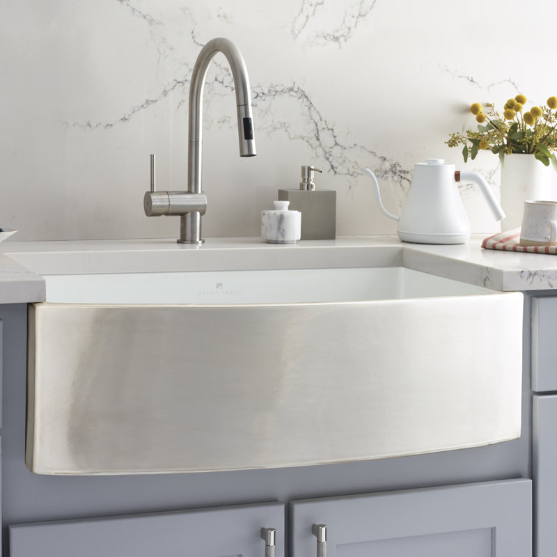 Rendezvous 33"L X 19.5"W Farmhouse/Apron Kitchen Sink, Silver