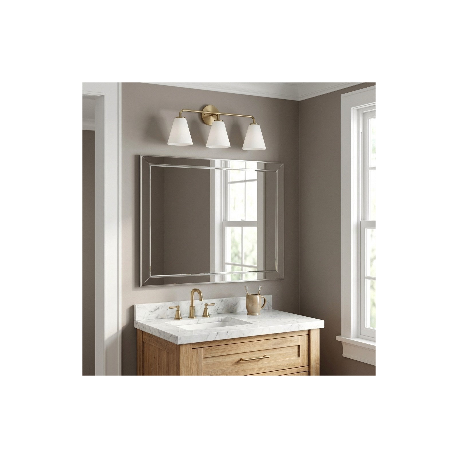 Senda One Light Vanity, 3, Satin Brass, White