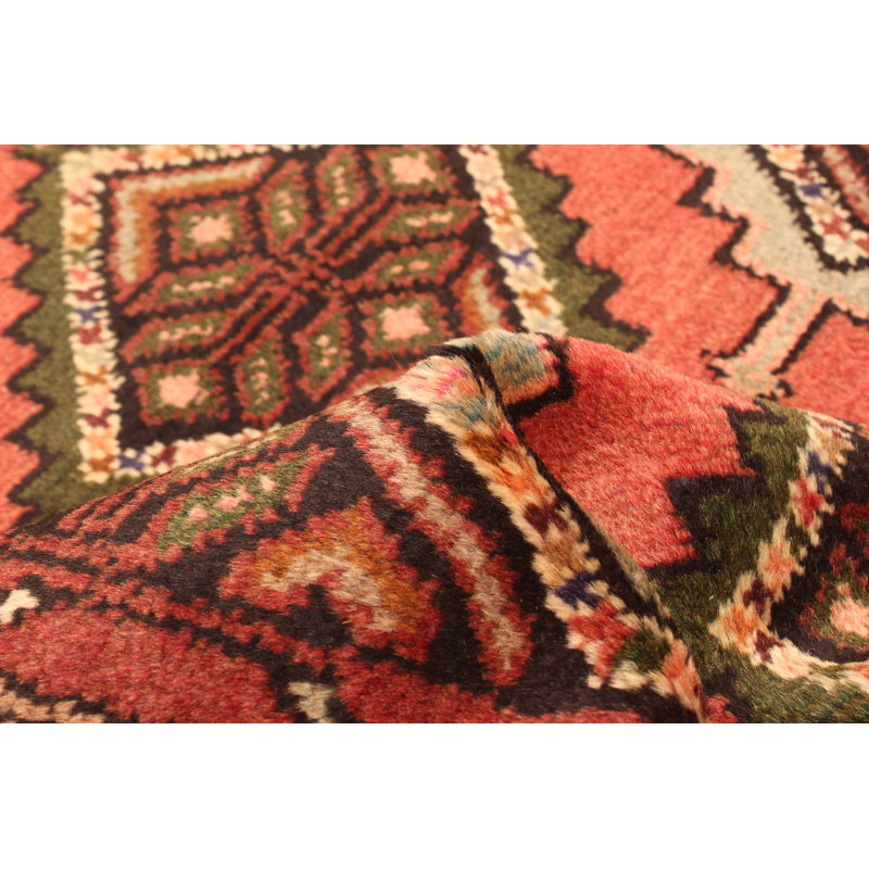 Tapis rouge Konya Anatolian 2 pi 6 po x 8 pi 3 po