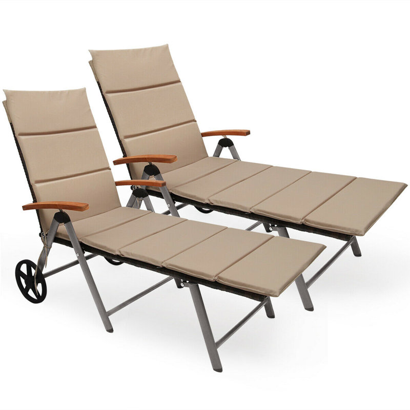 Chaise longue inclinable avec coussin