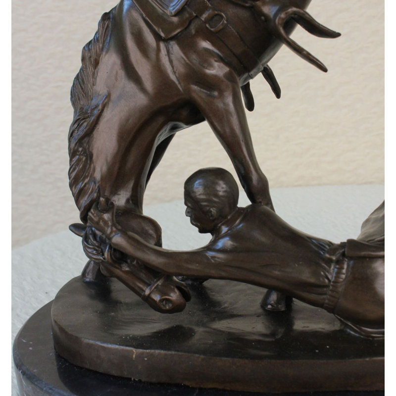 Figurines et sculptures