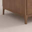 Table basse rectangulaire en bois massif avec rangement-110328919
