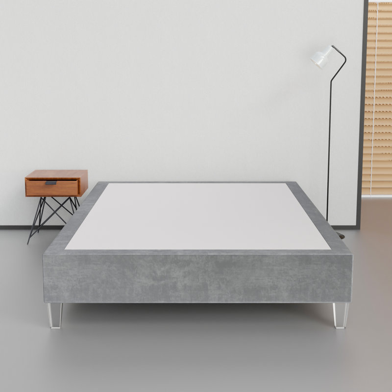 Lit en bois massif Kavi, H 14 po x l 44 po x L 75 po, gris