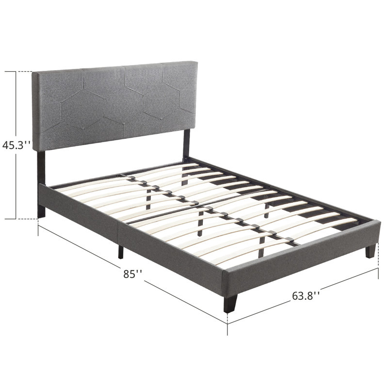 Grand lit tapissier gris avec base en lattes de bois gris pour un soutien supplémentaire, compatible avec tous les types et tailles de matelas