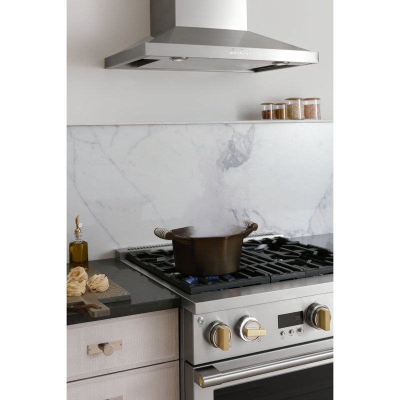 Monogram 30" Professional Range With 4 Burners, Natural Gas, 5.7 cu ft