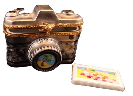 LIMOGES BOX: A Camera on Holidays