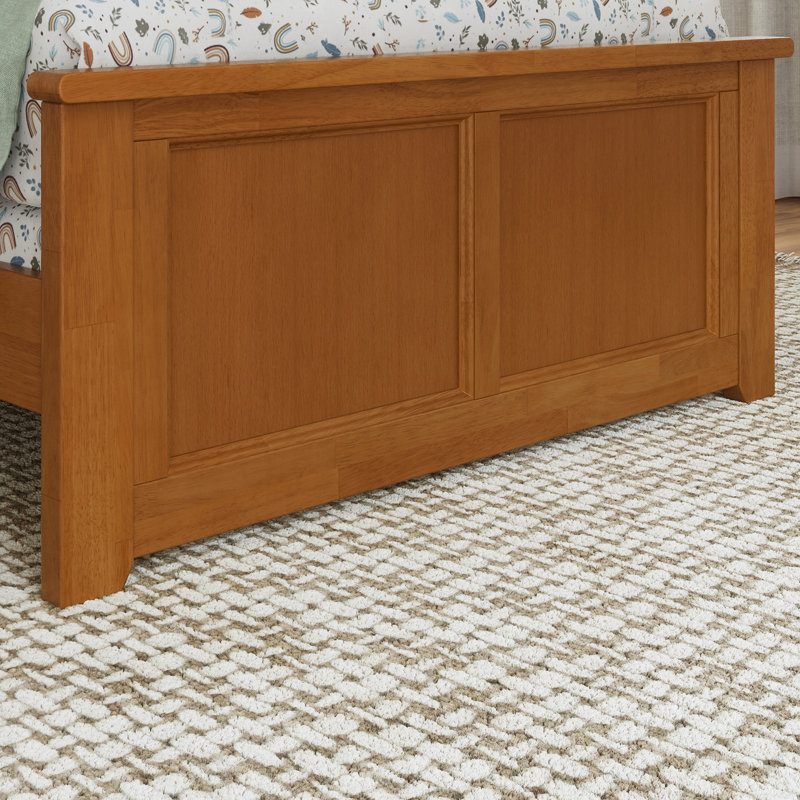 Lit plateforme en bois massif avec pied de lit assorti Marshallville, Caramel clair, Lit simple
