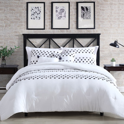 Modern Threads 5 Piece Washed-Tufted Comforter Set Mia