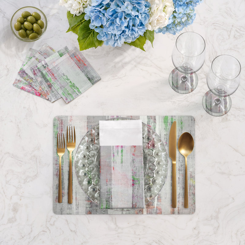 Birch Holiday Pebble 17.5" Vinyl Placemat, Gray/Green
