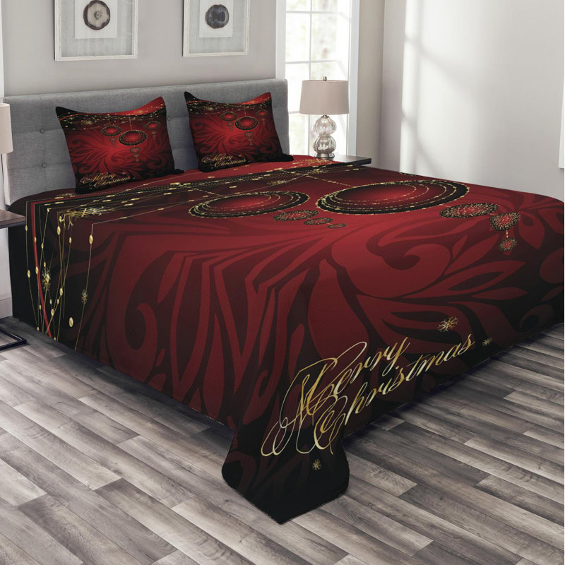 Traditional Polyester Coverlet, Queen Coverlet + 2 Shams