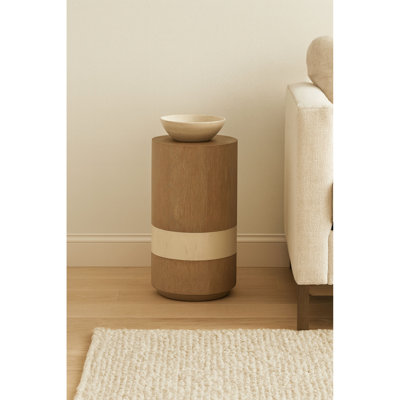 Table d'appoint Spot de couleur caramel avec bande décorative en marbre crème
