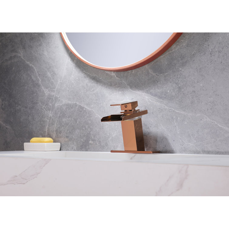 Single-Hole Single-handle Bathroom Faucet with Drain Assembly