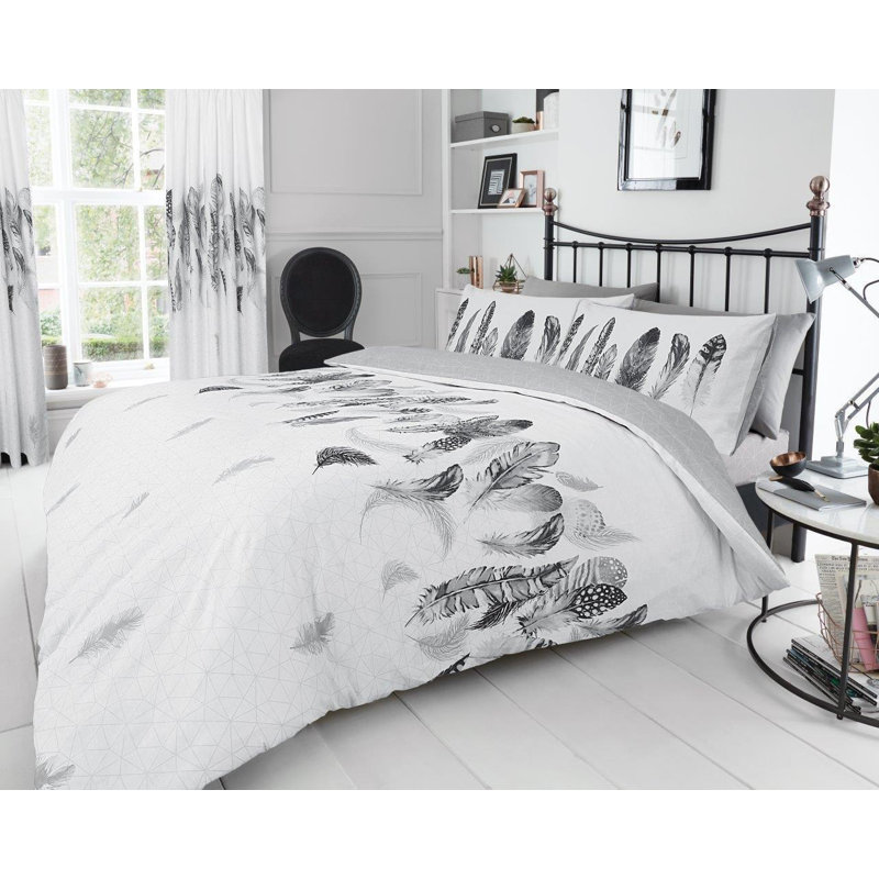 Modern Feather Design Duvet Cover Set with Matching Pillowcases - Polycotton Fabric Bedding, White