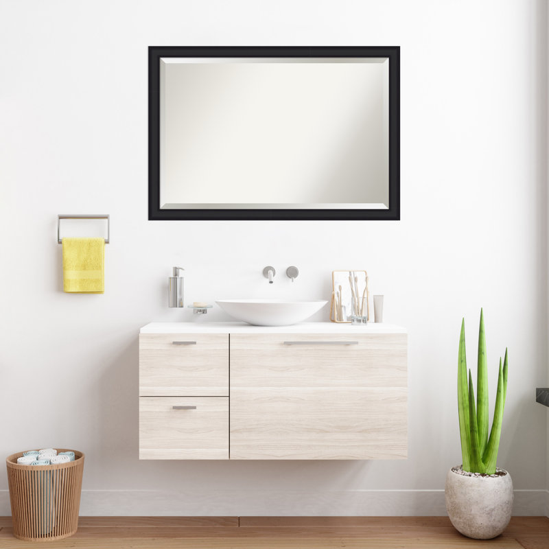 Miroir mural de salle de bain Oliver, 27 po x 39 po, Noir