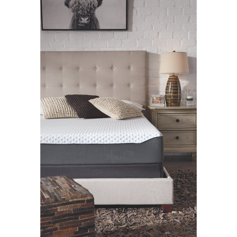 King Size White Adjustable Gel Memory Foam Mattress