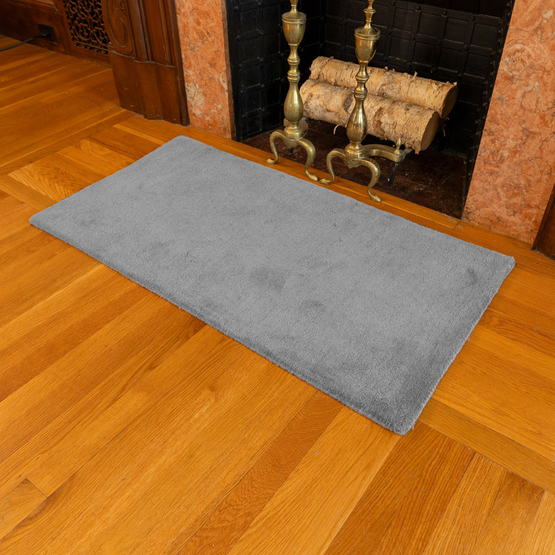 Dove Grey, 44x22-in, Solid Rectangular Rug