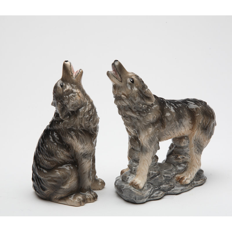 Cosmos Gifts Wolf Salt and Pepper Set