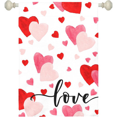 Drapeau de jardin en forme de cœur, bannière de maison avec cœurs rouges et roses, grand drapeau de jardin en polyester double face, décoration printanière pour la maison et l'extérieur, anniversaire, mariage, 71 x 102 cm