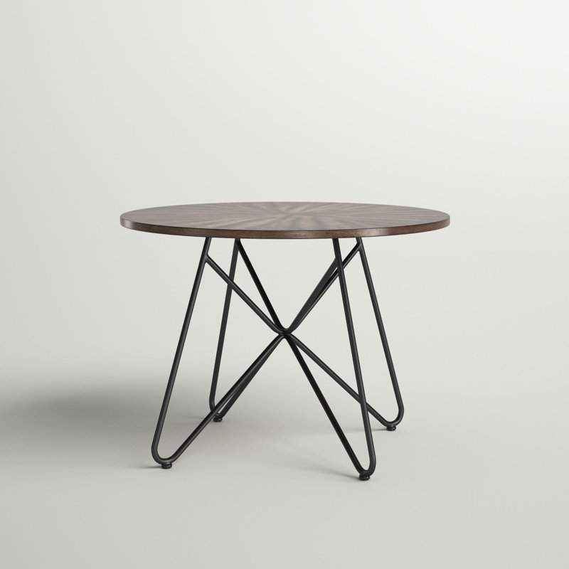 Table de salle à manger à pieds en fer Kennamer