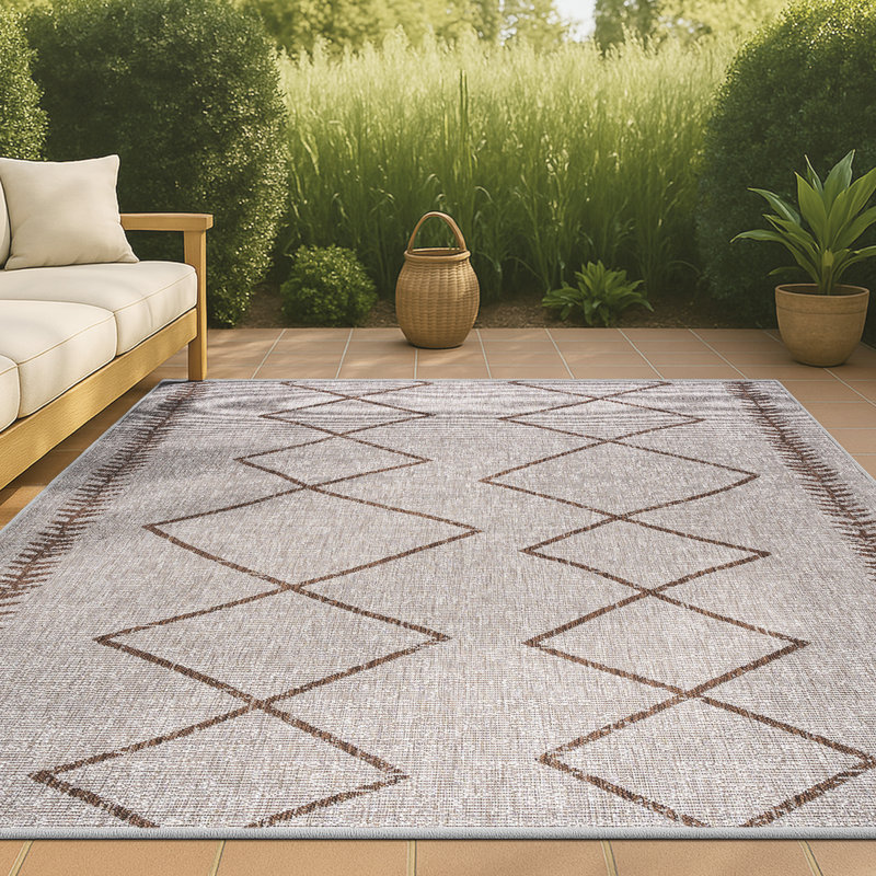 Mui Tribal Diamond Trellis Beige/Brown Indoor/Outdoor Rug, Rectangle 3'11" x 6'