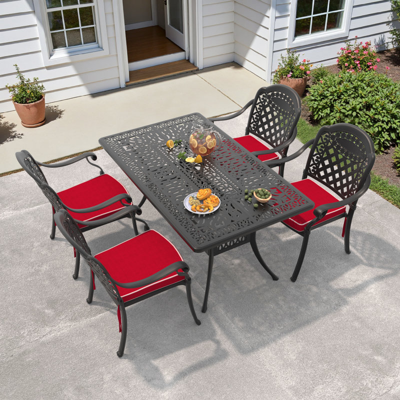 Ensemble de salle à manger d'extérieur en fonte d'aluminium de style l 58,67 po l 58,27 po avec trou pour parasol et coussins rouges Shalyce