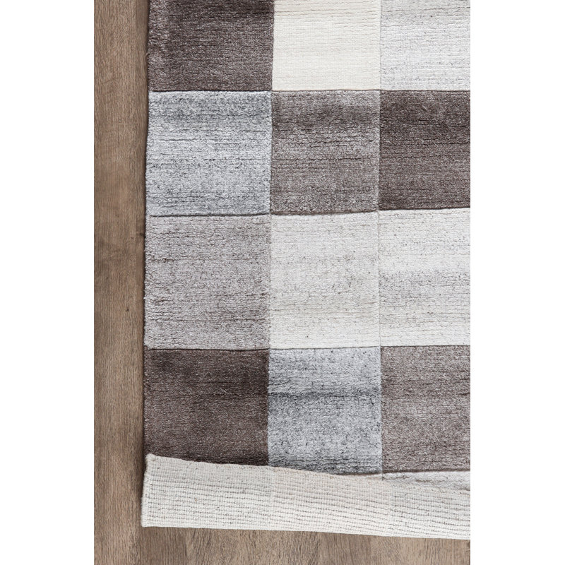 Kusai Chequered Hand Knotted Area Rug, Rectangle 60 x 110cm