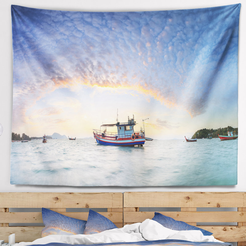 Tapisserie de plage phuket à seascape de bateau de pêche au soleil, H 78 po x l 92 po