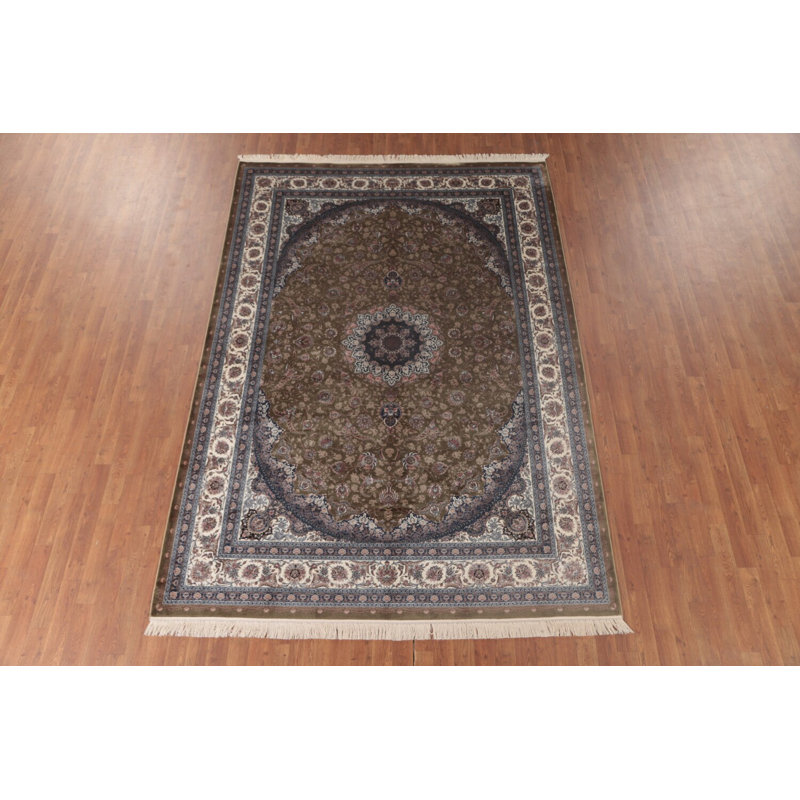 Tapis vert floral traditionnel 6 x 9