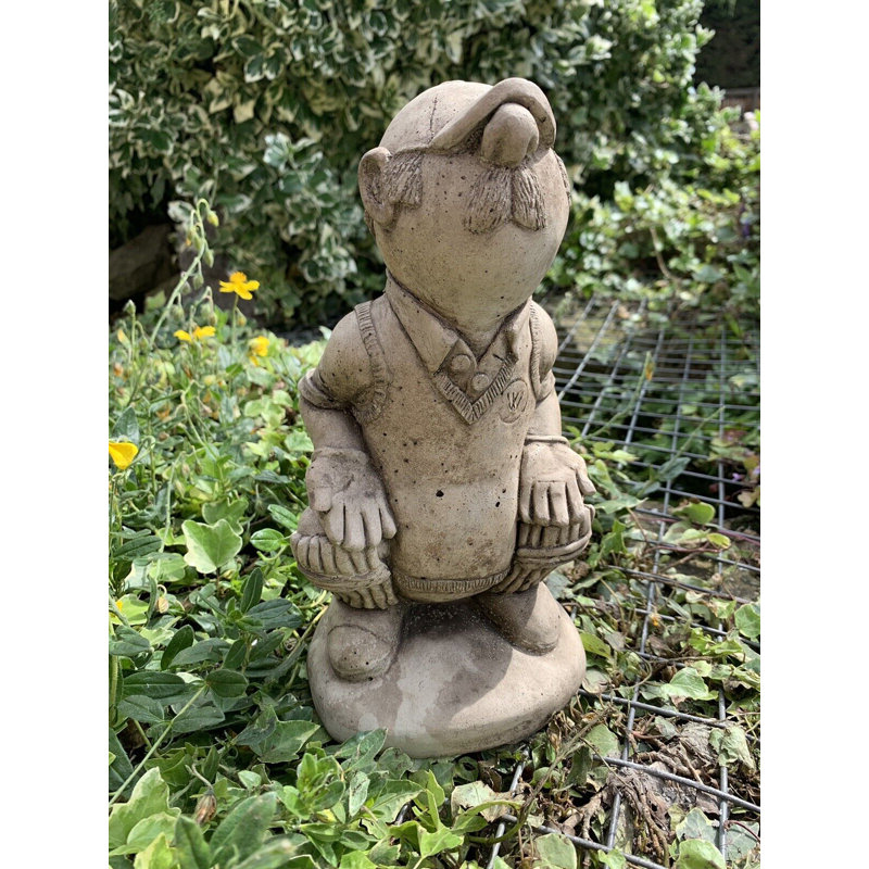 Chelsy Sports Stone Garden Statue
